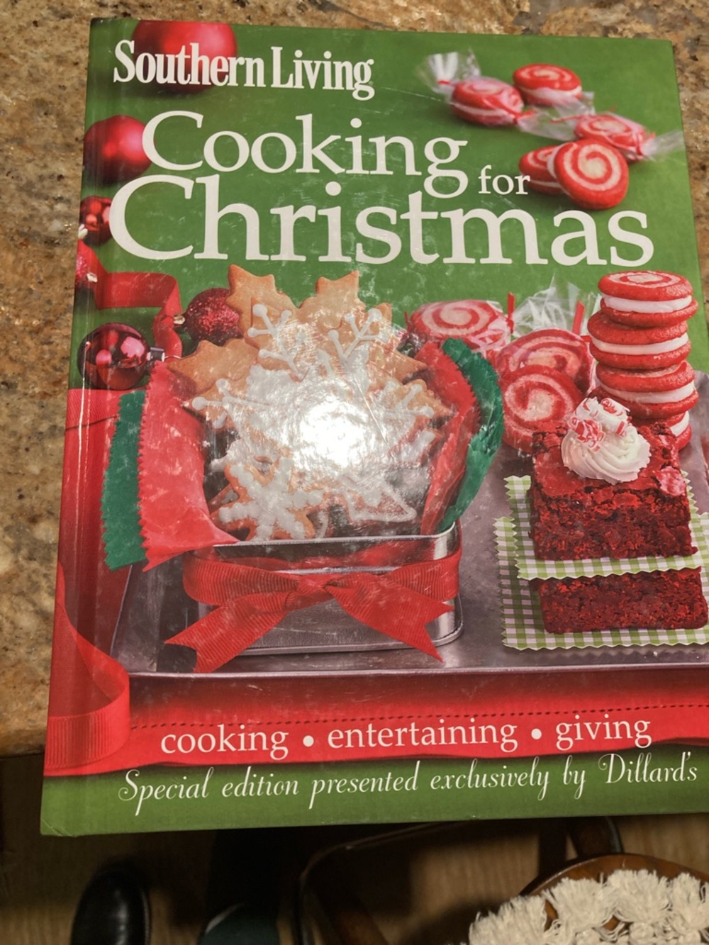 Southern Living Cooking for Christmas - Red & Green Holiday Cookbook 2012
